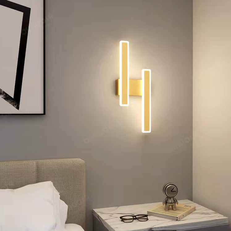 Geometric Strip Acrylic Hardware LED Wall Sconce Lamp