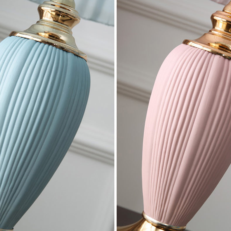Traditional Ceramic Table Lamp