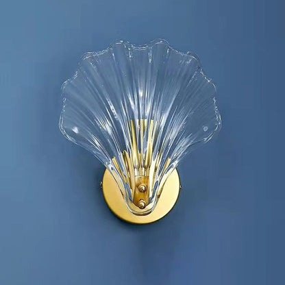 Shell Glass Brass Finish Frame 1-Light Wall Sconce Lamp
