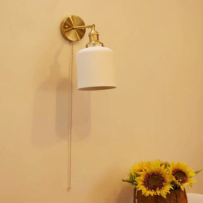 Simplicity Round 1-Light Vanity Light Wall Sconce Lamp