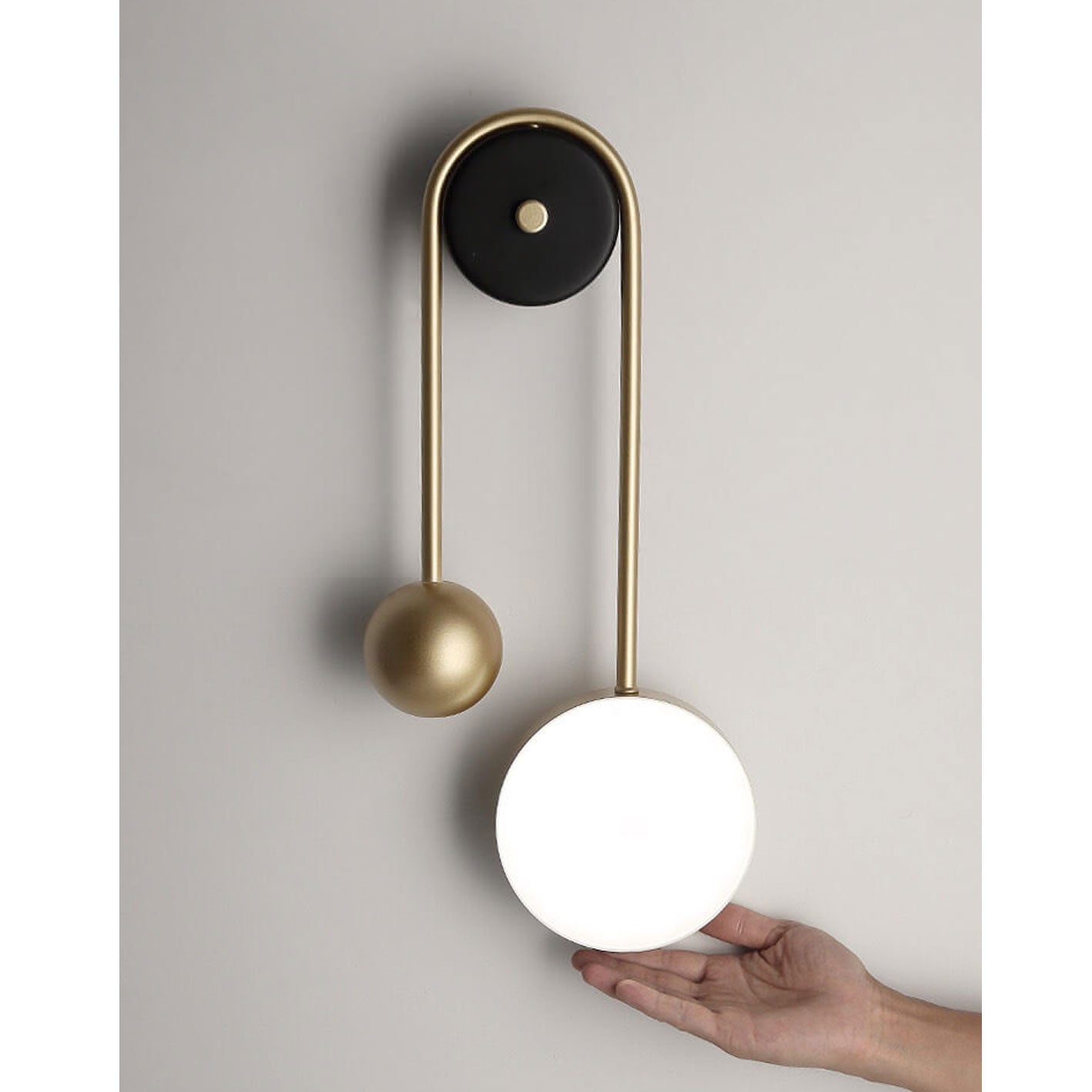 Luxury Gold U-shaped Iron Acrylic LED Wall Sconce Lamp