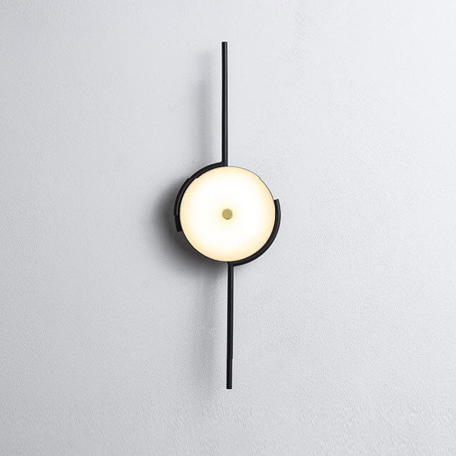 Light Geometric Round Clock Design 1-Light Wall Sconce Lamp