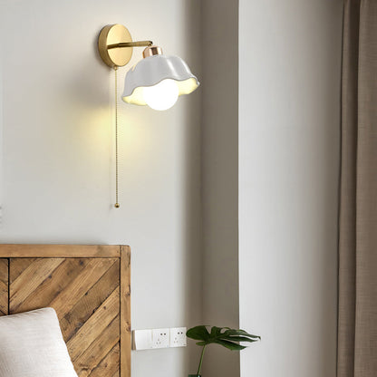Modern Art Deco Flower Round 1-Light Wall Sconce Lamp