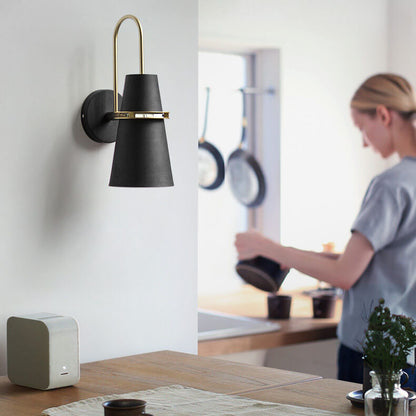Scandinavian Horn Iron 1-Light Wall Sconce Lamp