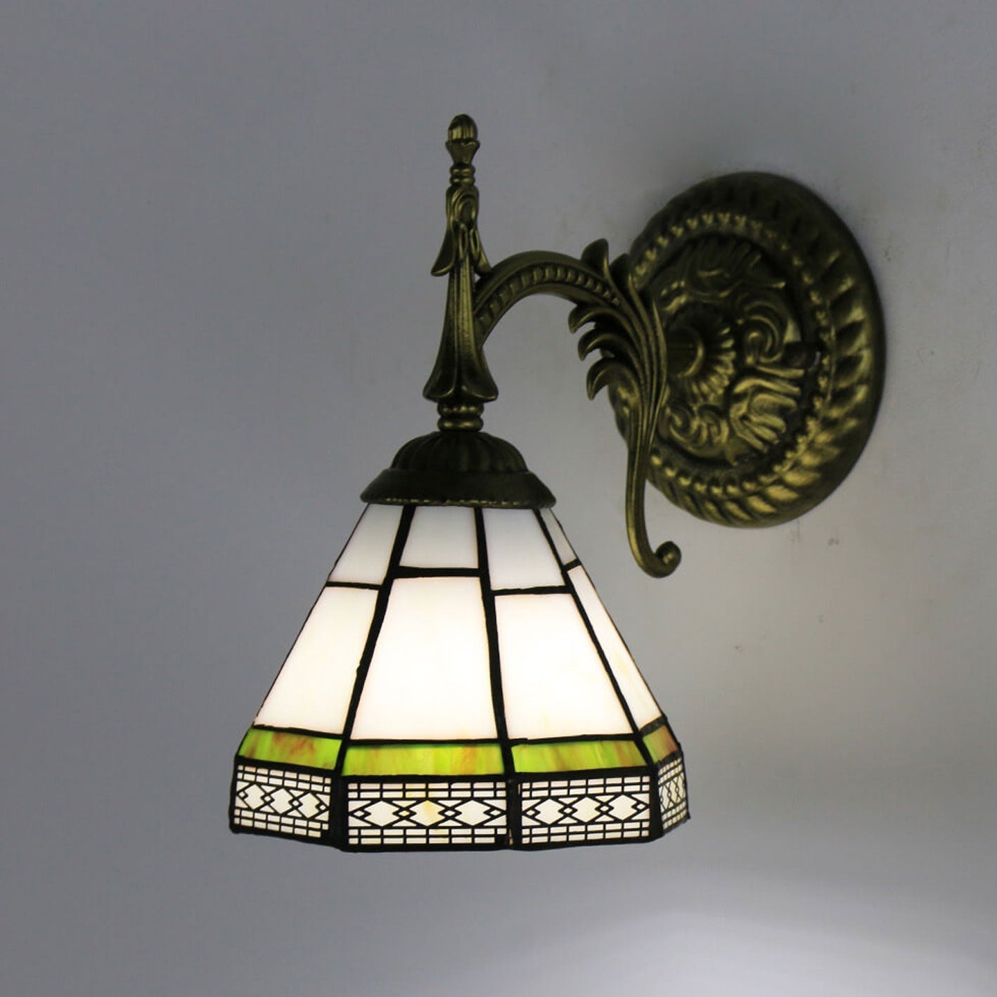 Tiffany Square Stained Glass 1-Light Wall Sconce Lamp