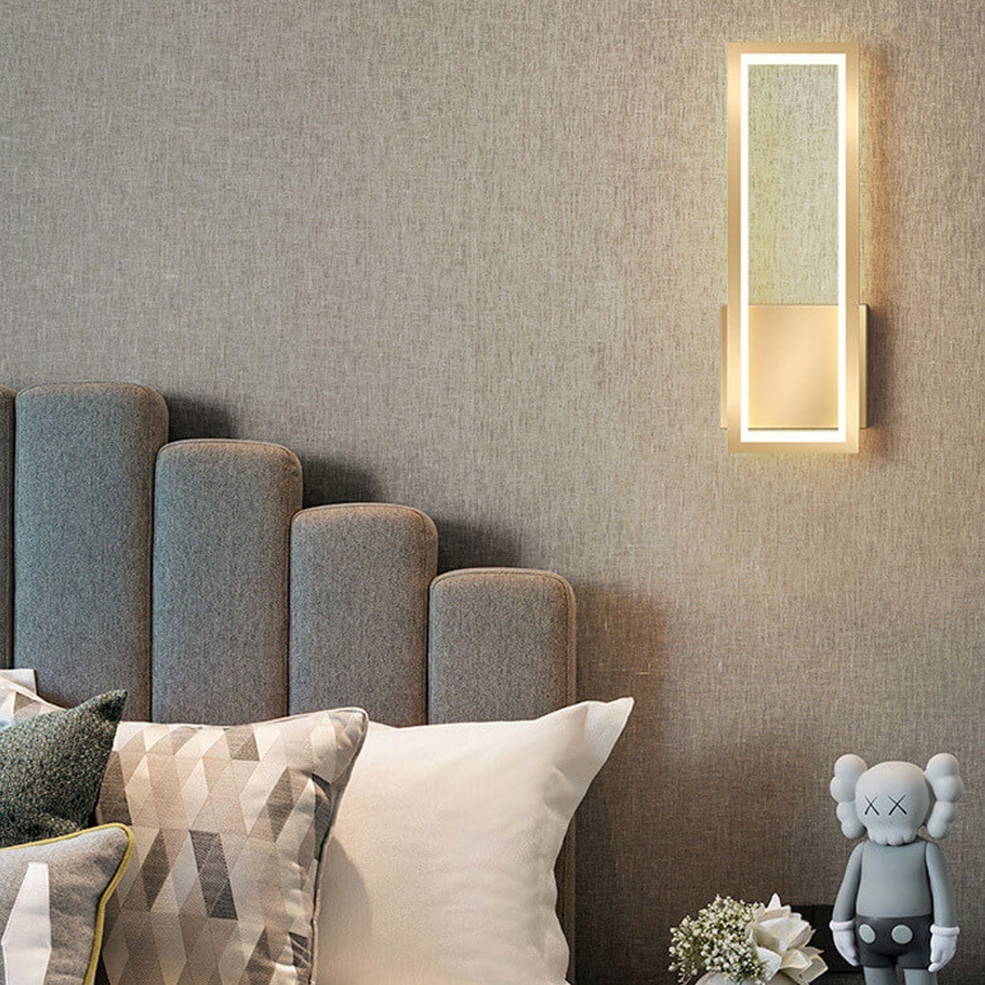 Light Rectangular Hollow Ring Design LED Wall Sconce Lamp