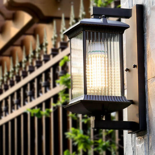 Square Glass 1-Light Outdoor Waterproof Wall Sconce Lamp