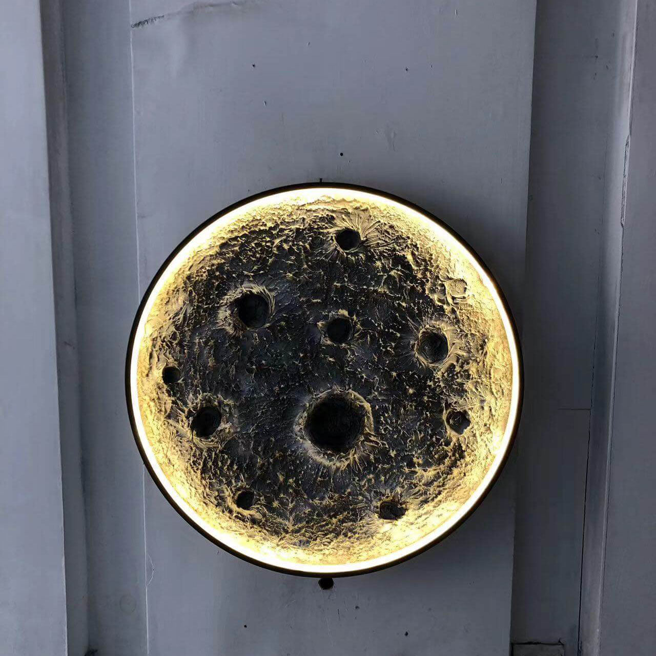 Minimalist Creative Moon Aluminum LED Wall Sconce Lamp