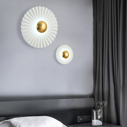 Creative Round Scallop Hardware LED Wall Sconce Lamp