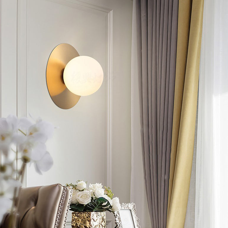 Minimalist Round Orb Iron Glass 1-Light Wall Sconce Lamp