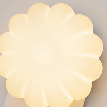 Simplicity PE Pumpkin Shape Iron 1-Light Wall Sconce Lamp