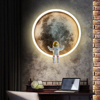 Round Lunar Astronaut Hardware Resin LED Wall Sconce Lamp