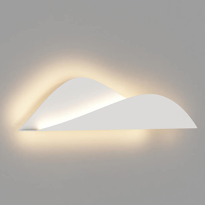 Minimalist Dimensional Peaks Design LED Wall Sconce Lamp