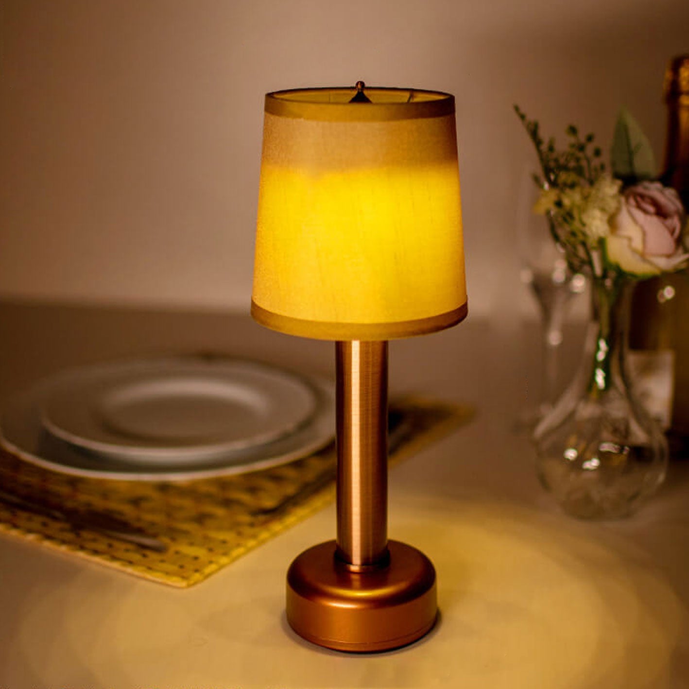 Vintage Linen Iron Table Lamp