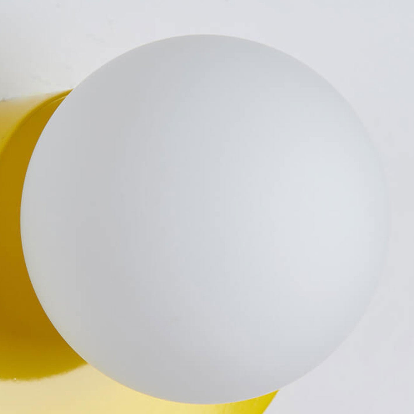 Modern Minimalist Glass Globe 1-Light Wall Sconce