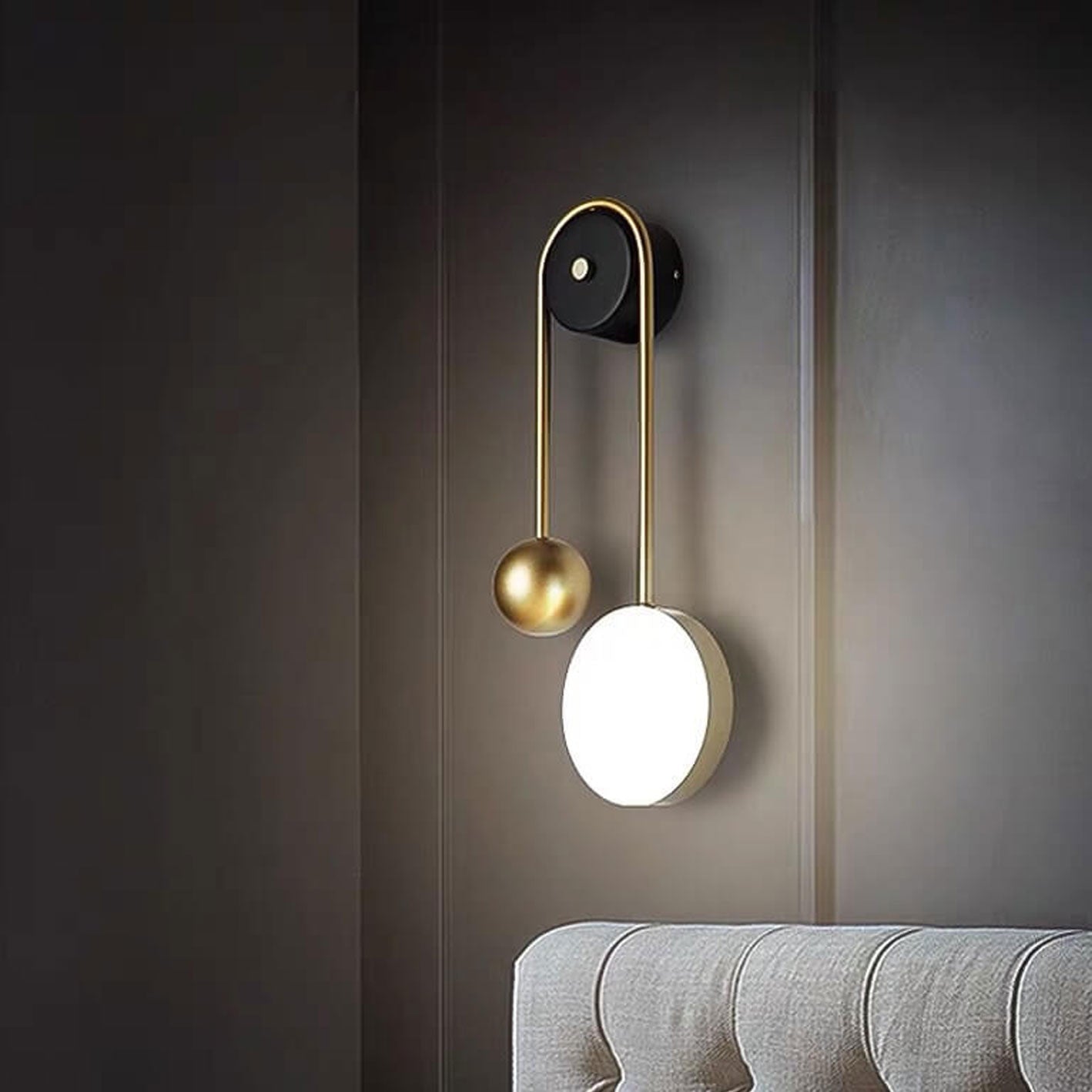 Luxury Gold U-shaped Iron Acrylic LED Wall Sconce Lamp