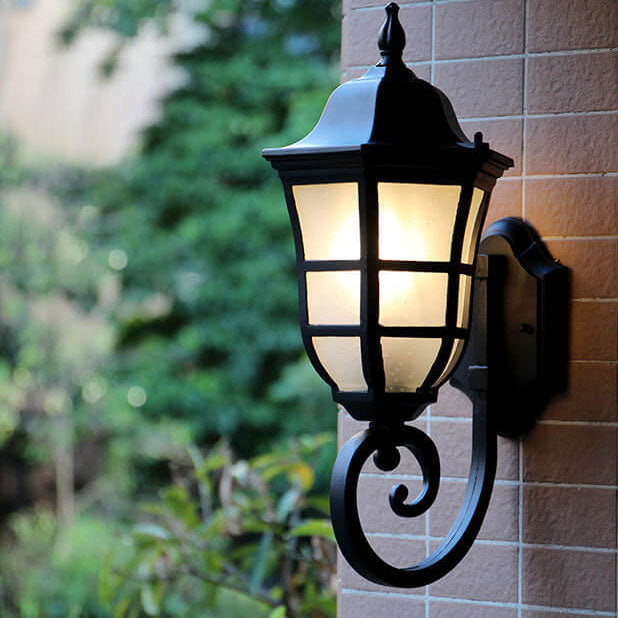 Outdoor Waterproof Anti-rust 1-Light Wall Sconce Lamp
