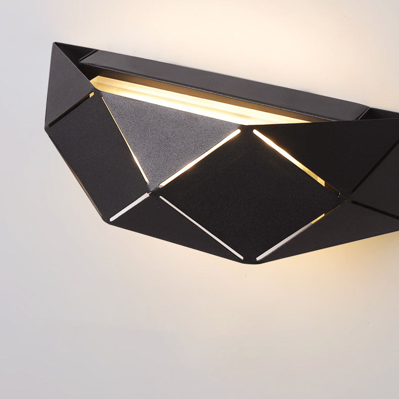Nordic Iron Geometric Polyhedron LED Wall Sconce Lamp