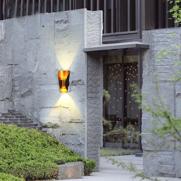 Shape Outdoor Patio Balcony Waterproof LED Wall Sconce Lamp