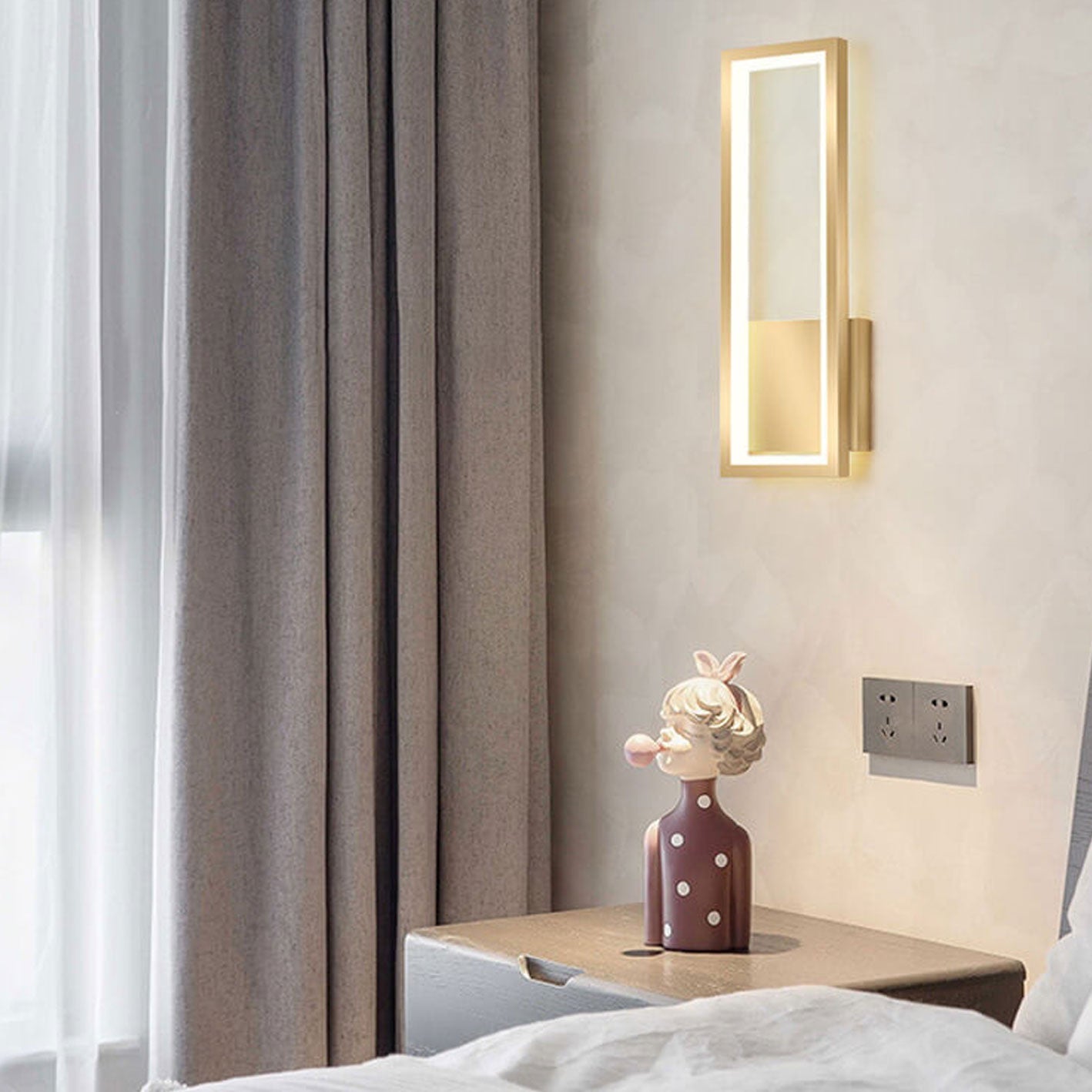 Light Rectangular Hollow Ring Design LED Wall Sconce Lamp