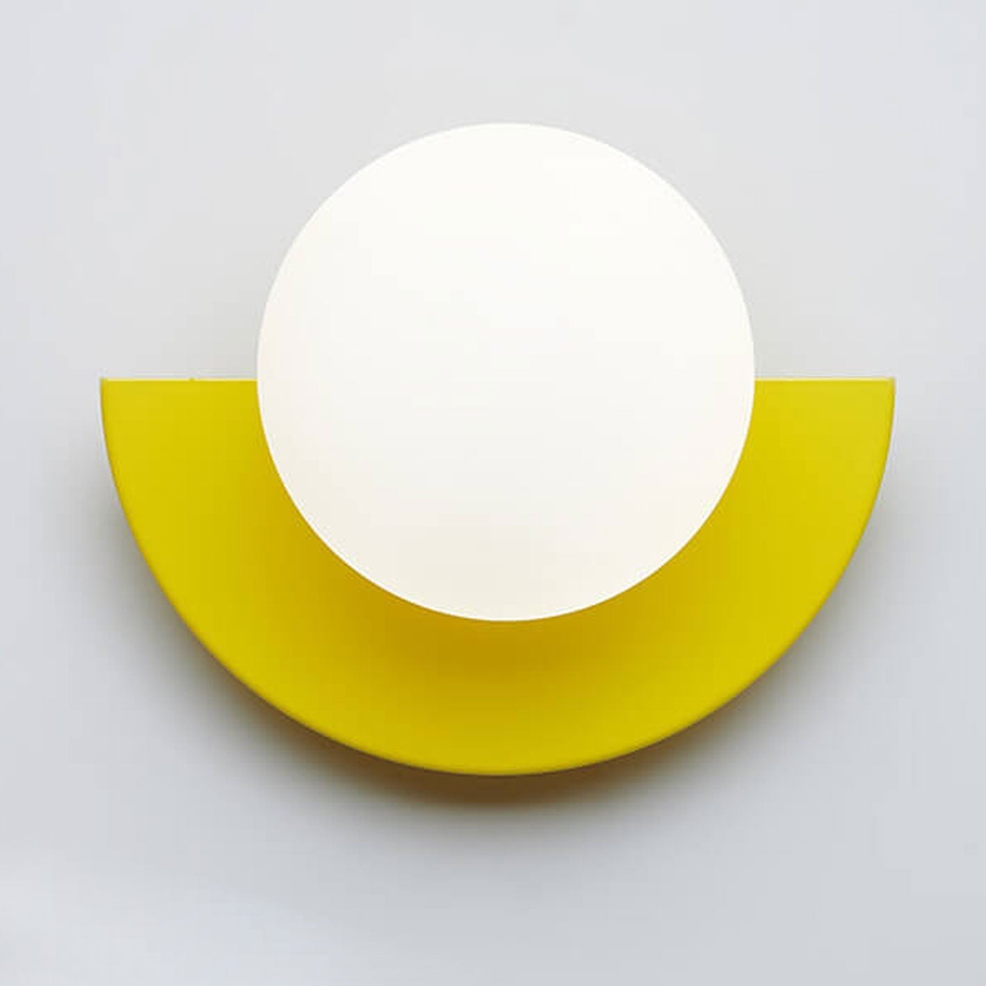 Modern Minimalist Glass Globe 1-Light Wall Sconce