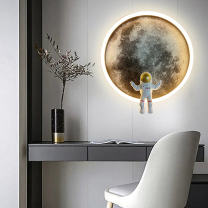 Round Lunar Astronaut Hardware Resin LED Wall Sconce Lamp