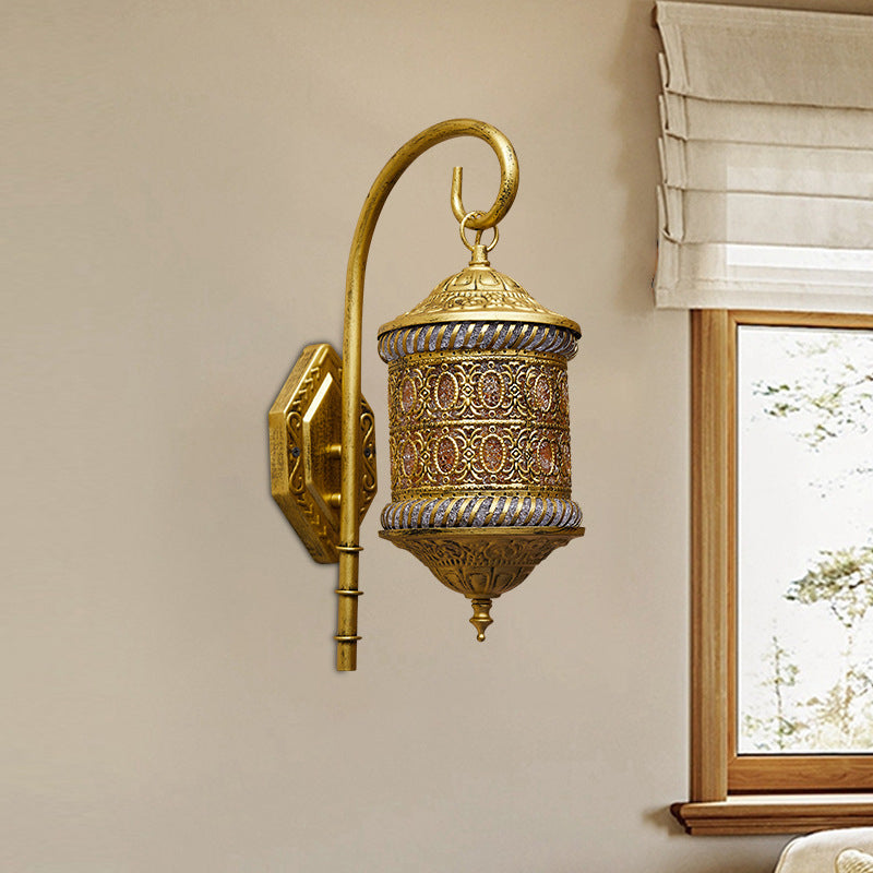 Iron Retro European Color Shade 1-Light Wall Sconce Lamp