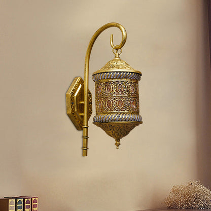 Iron Retro European Color Shade 1-Light Wall Sconce Lamp