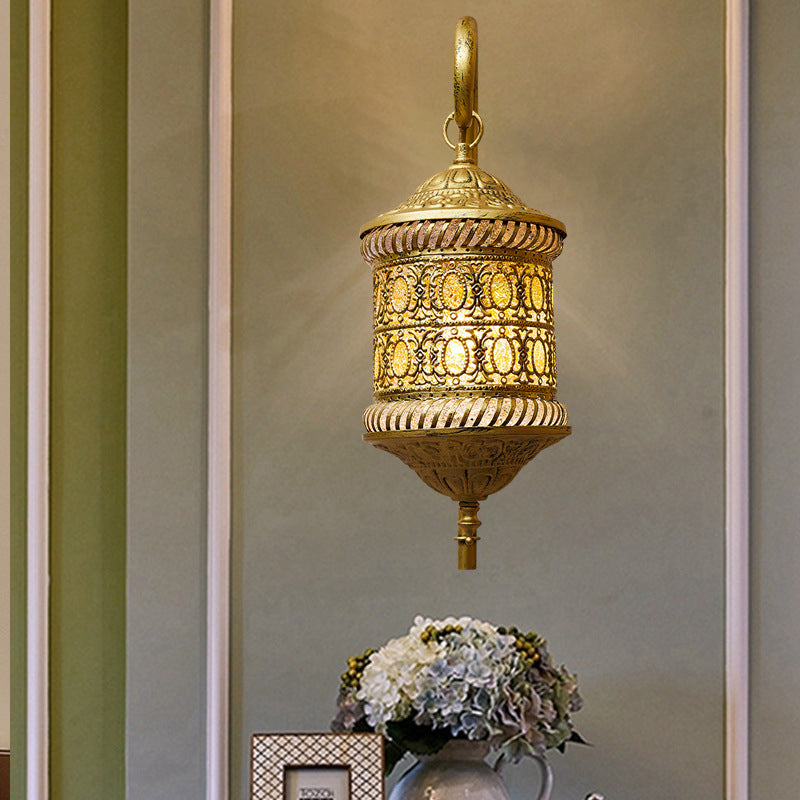 Iron Retro European Color Shade 1-Light Wall Sconce Lamp