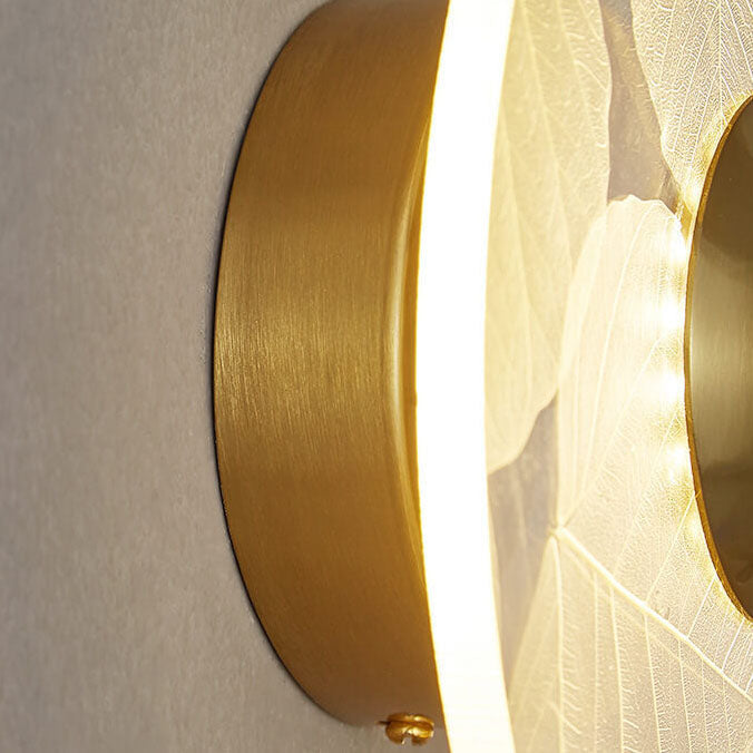 Light Pattern Round Iron Acrylic LED Wall Sconce Lamp