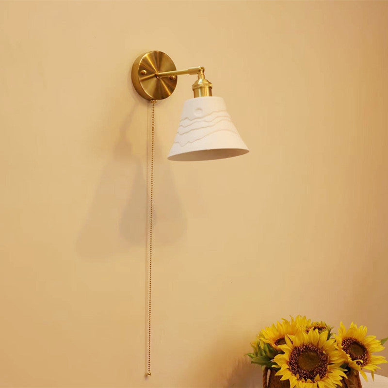 Simplicity Round 1-Light Vanity Light Wall Sconce Lamp