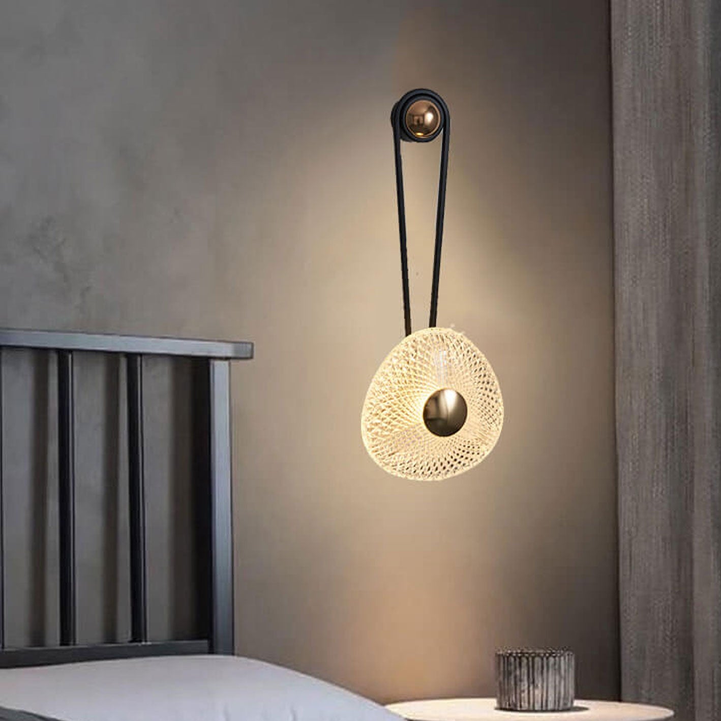Light Wrought Iron Aluminum Round LED Wall Sconce Lamp