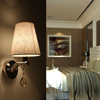 Transitional Iron Frame 1-Light Wall Sconce Lamp