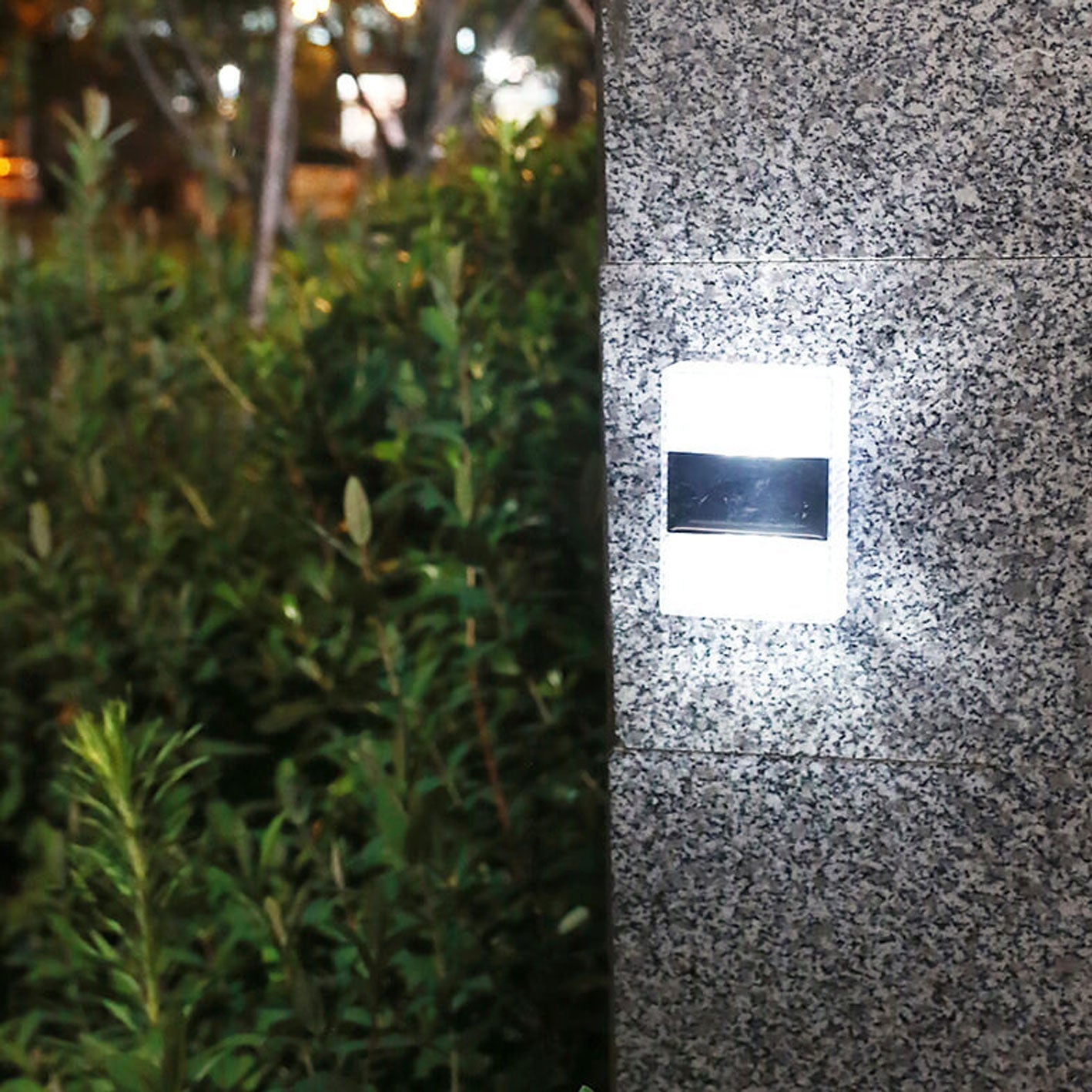 Solar Down LED Outdoor Decorative Garden Wall Sconce Lamp