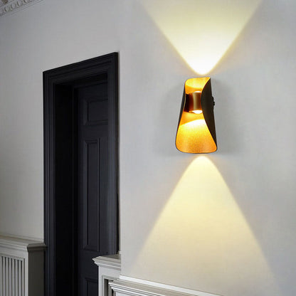 Shape Outdoor Patio Balcony Waterproof LED Wall Sconce Lamp