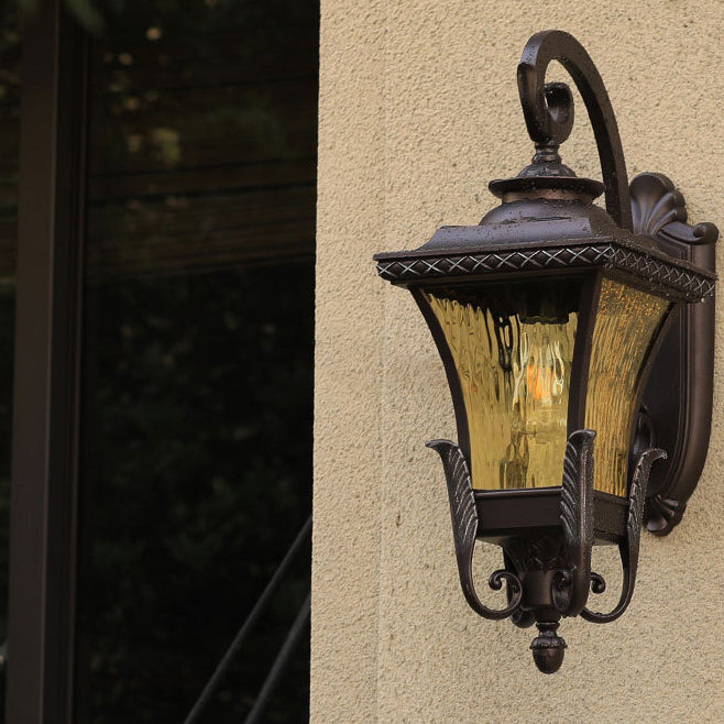 Aluminum Acrylic Shade 1-Light Waterproof Wall Sconce Lamp