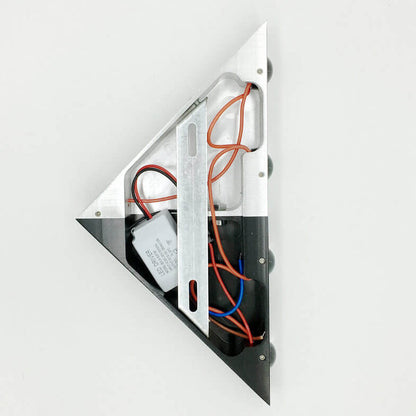 Aluminum Triangle Pyramid Design LED Wall Sconce Lamp