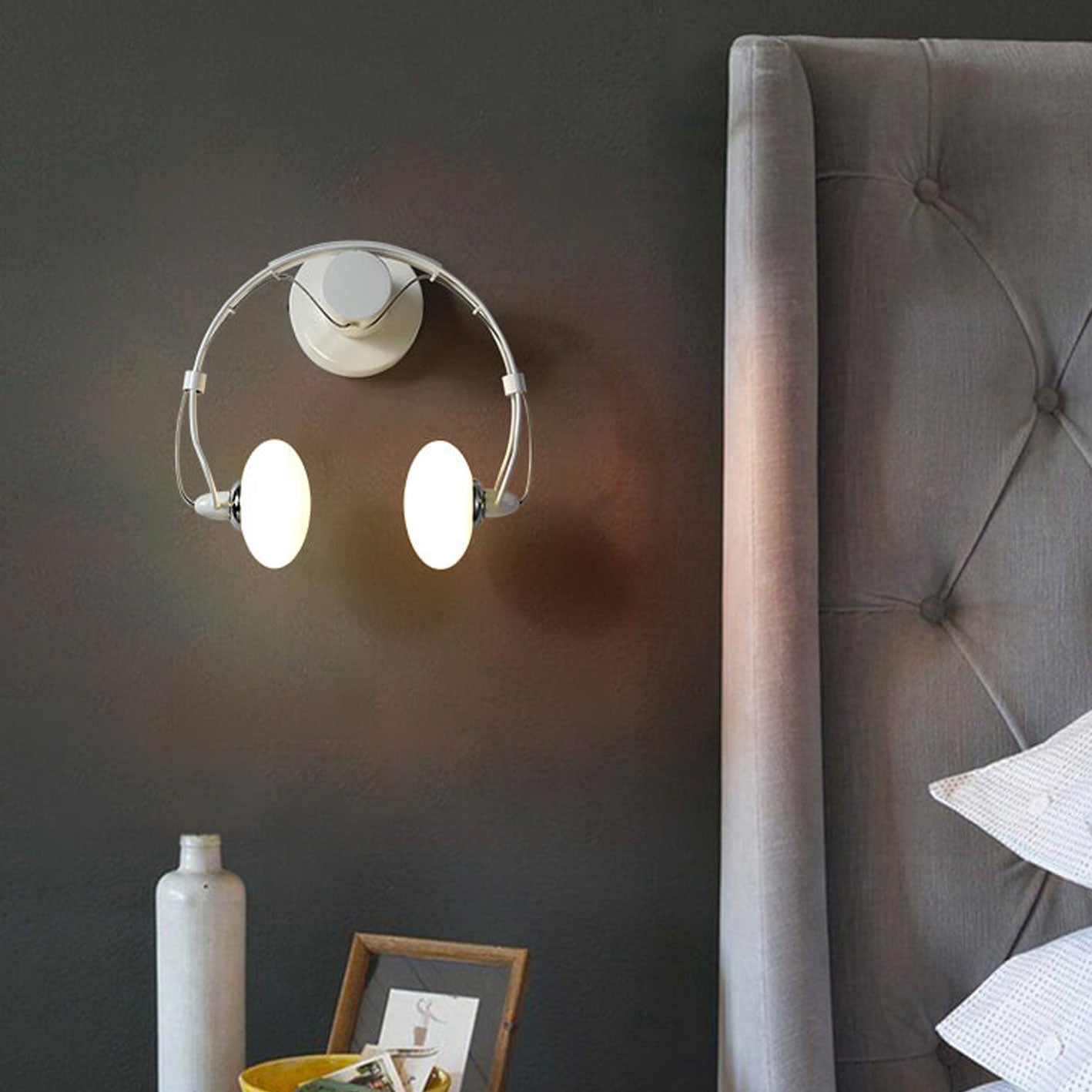 Glass Creative Headphone Design 2-Light Wall Sconce Lamp