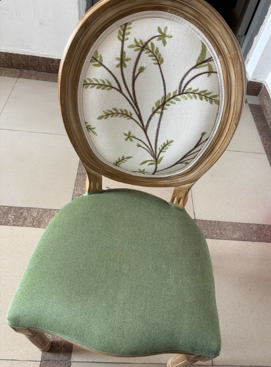 Traditional Fabric Dining Chair