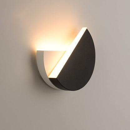 Rotatable Round Iron Acrylic LED Wall Sconce Lamp