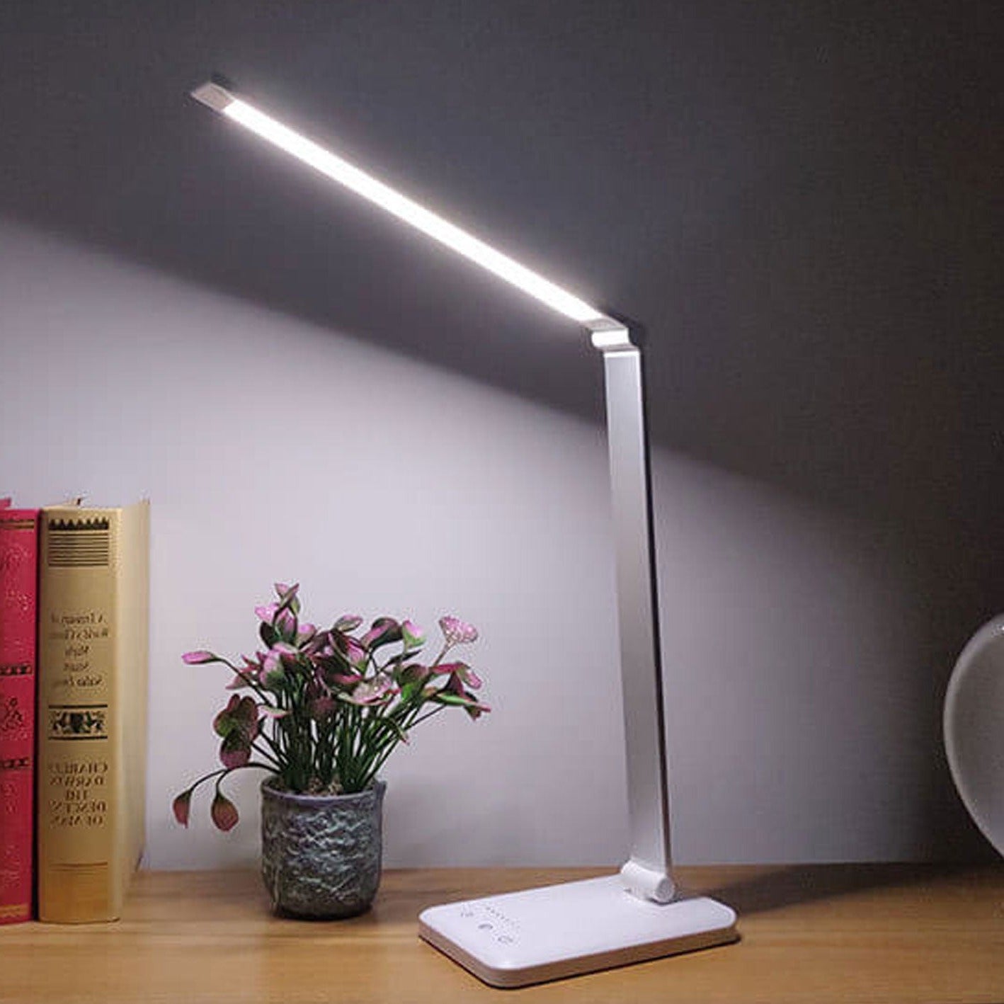 Simple Table Lamp