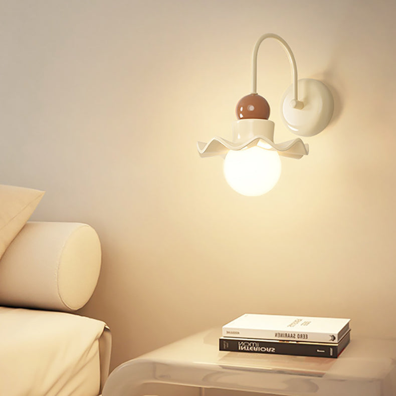 Round Disc Base PE Resin Iron 1-Light Wall Sconce Lamp