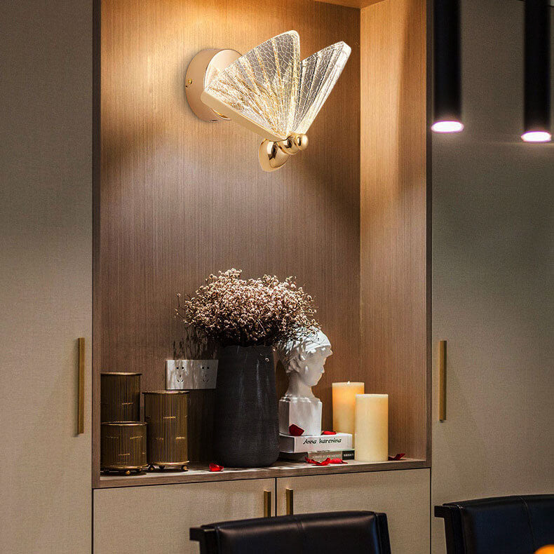 Creative Zinc Alloy Acrylic Butterfly LED Wall Sconce Lamp