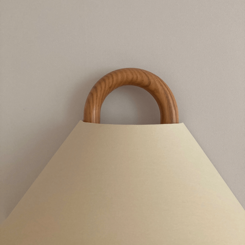 Modern Solid Wood Pleated Semicircle 1-Light Wall Sconce