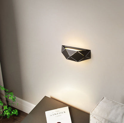 Nordic Iron Geometric Polyhedron LED Wall Sconce Lamp