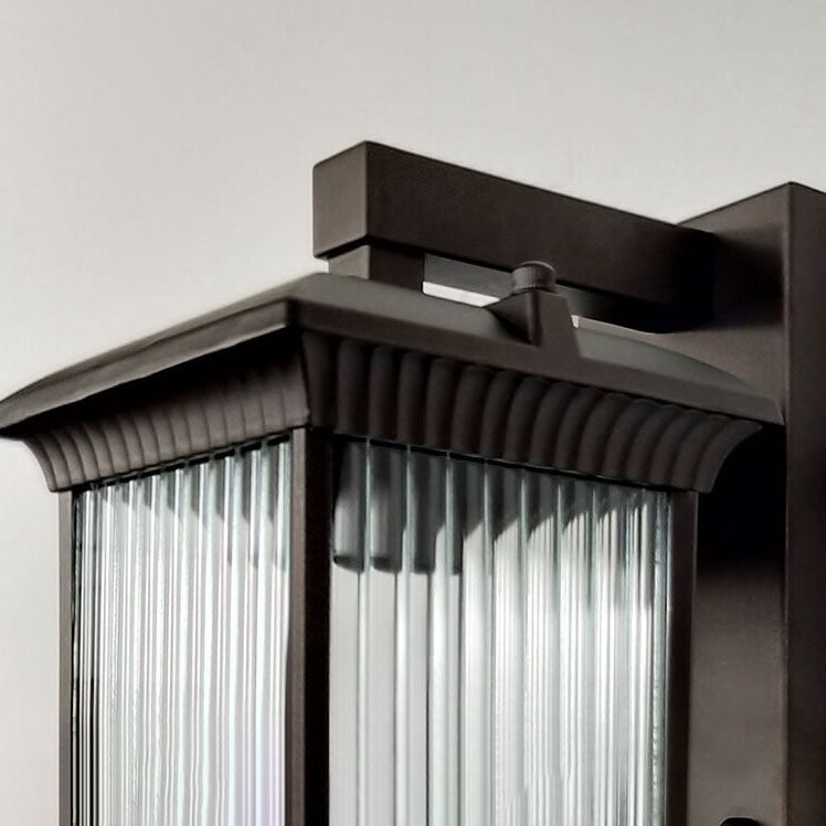 Square Glass 1-Light Outdoor Waterproof Wall Sconce Lamp