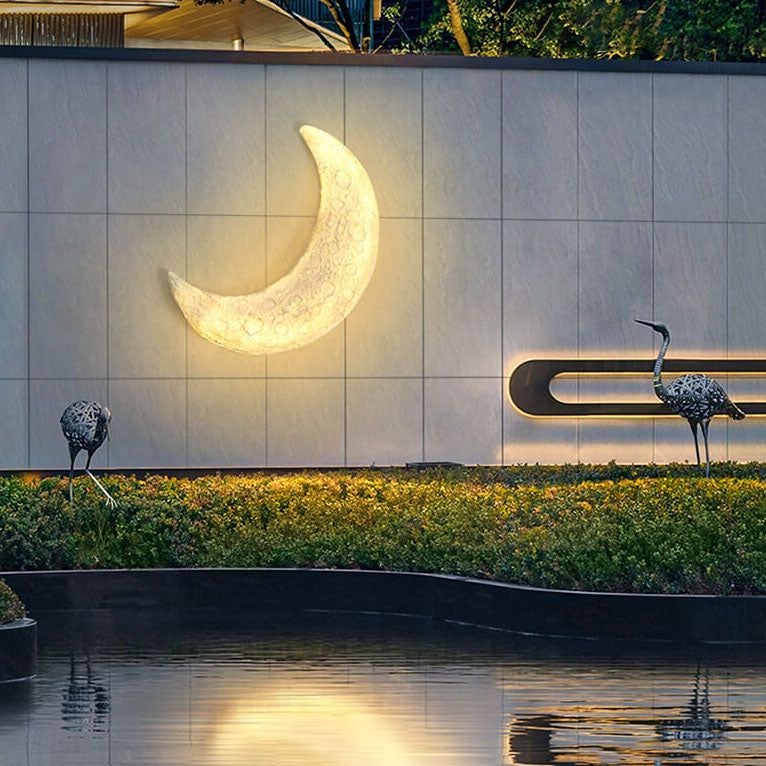 Outdoor Moon Shape Resin LED Rainproof Wall Sconce Lamp