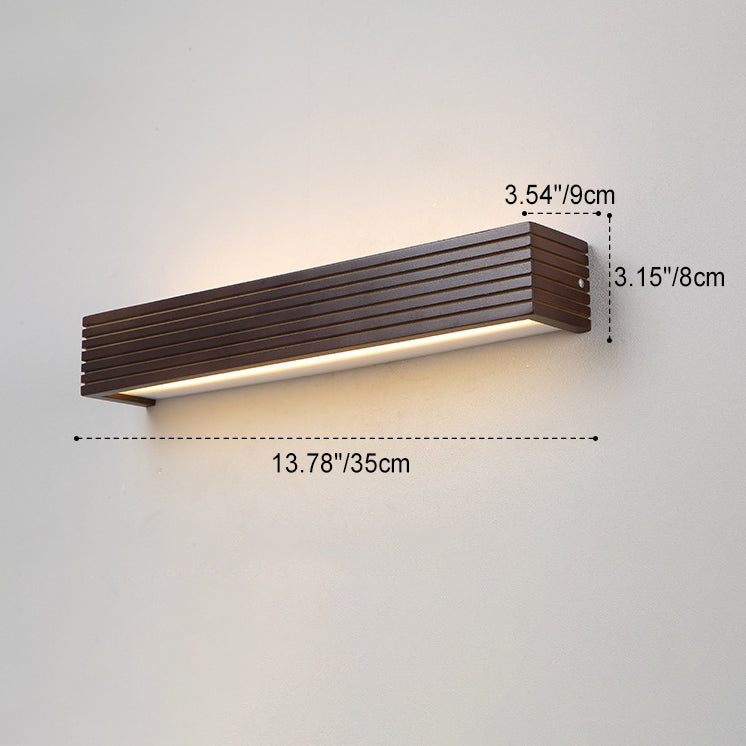 Traditional Wood Wall Light