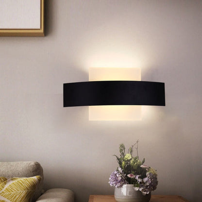 Minimalist Acrylic Geometric Ring LED Wall Sconce Lamp