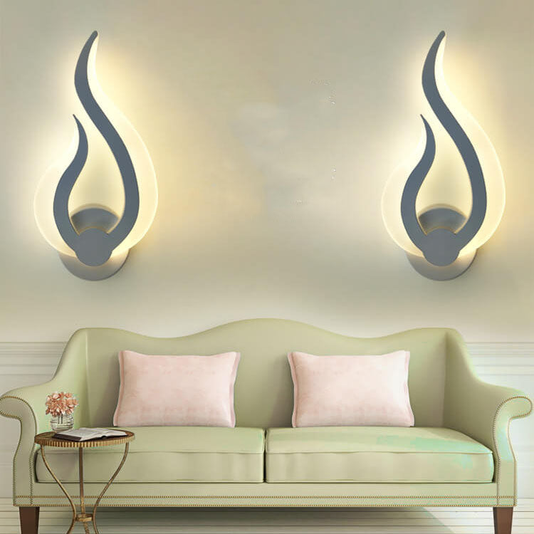 Flame Shaped Acrylic 1-Light LED Wall Sconce Lamp